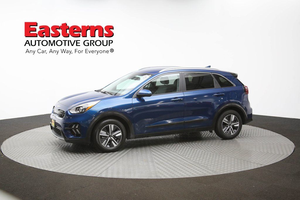 Vehicle image 3 of 61