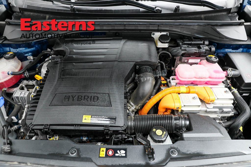 Vehicle image 37 of 61