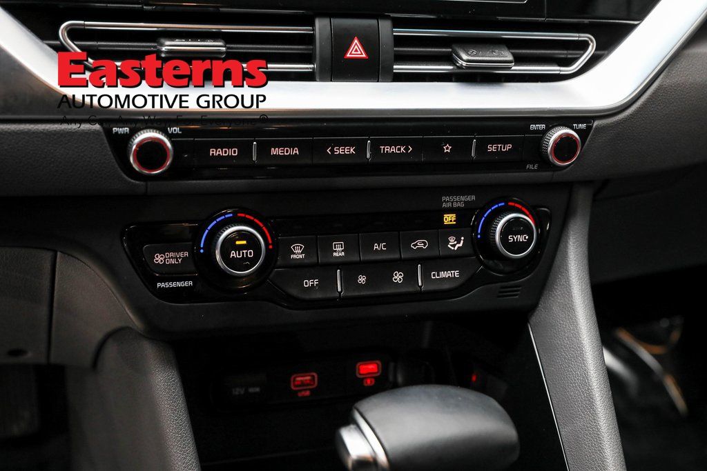 Vehicle image 49 of 61