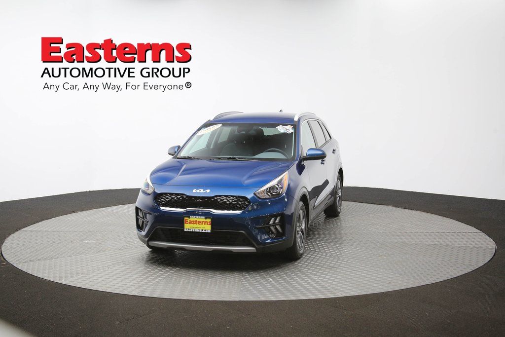 Vehicle image 2 of 61