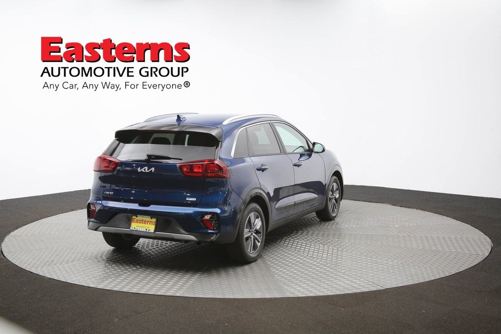 Vehicle image 25 of 61