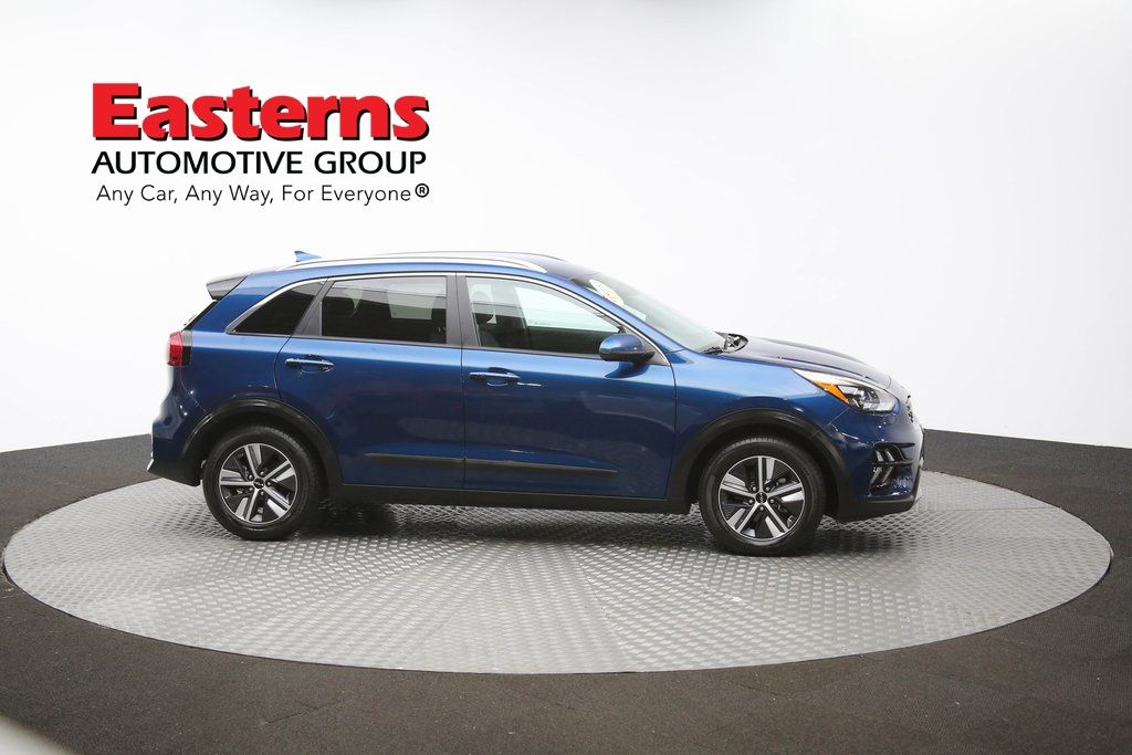 Vehicle image 19 of 61