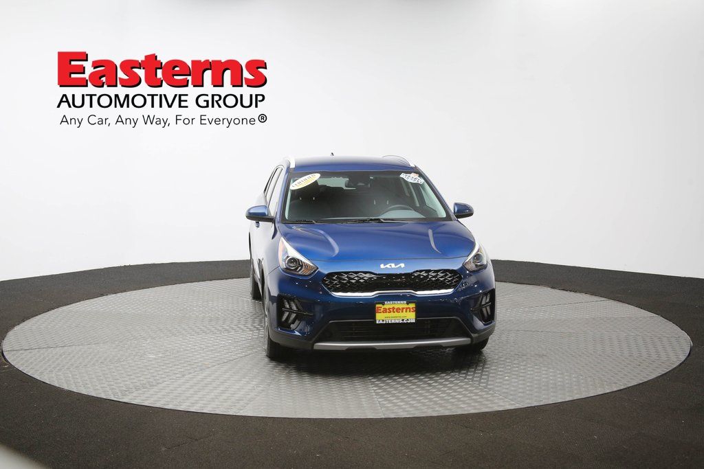 Vehicle image 14 of 61