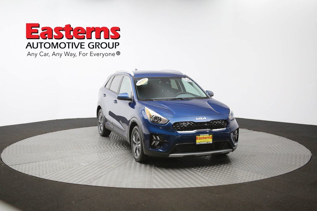 Vehicle image 11 of 61