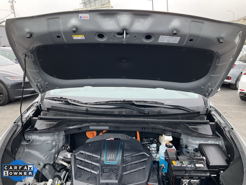 Vehicle image 15 of 88