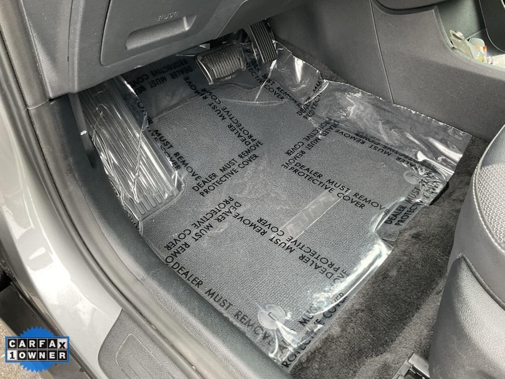 Vehicle image 20 of 88