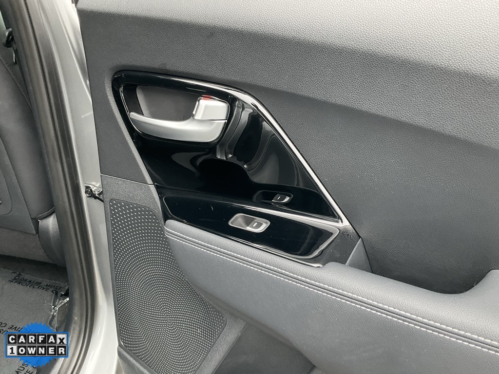 Vehicle image 75 of 88