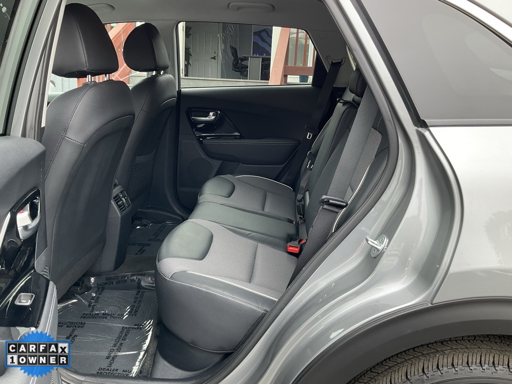 Vehicle image 85 of 88