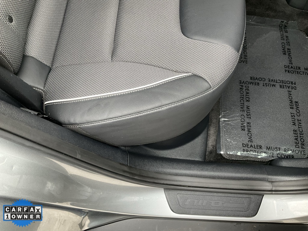 Vehicle image 86 of 88