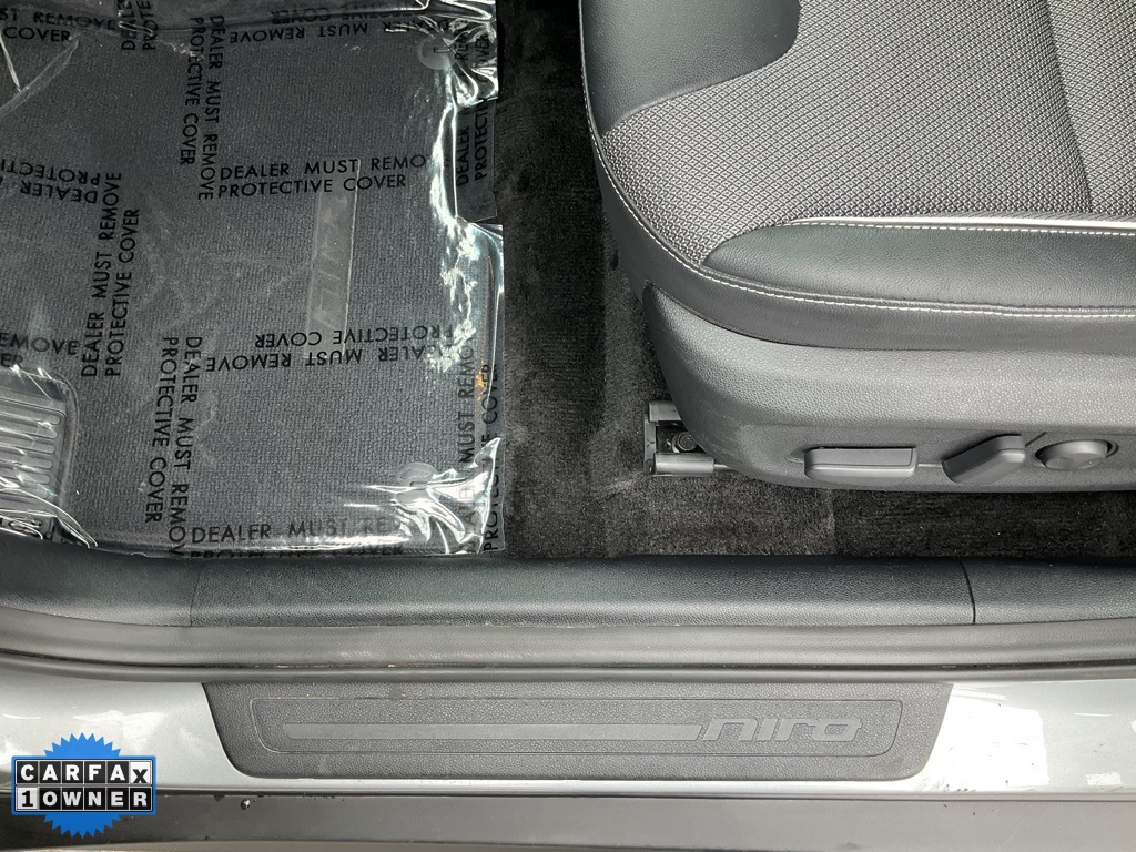 Vehicle image 87 of 88