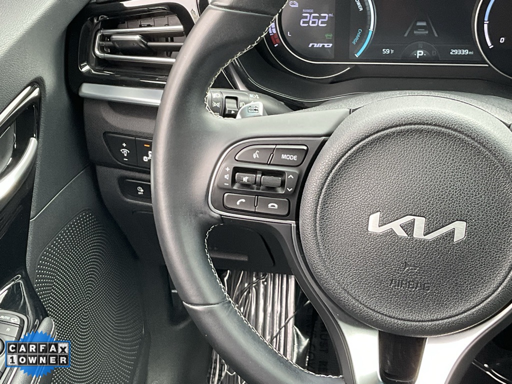 Vehicle image 45 of 88