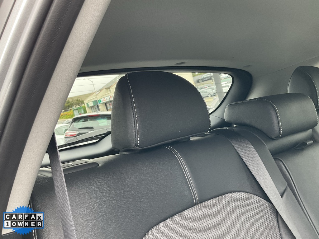 Vehicle image 28 of 88