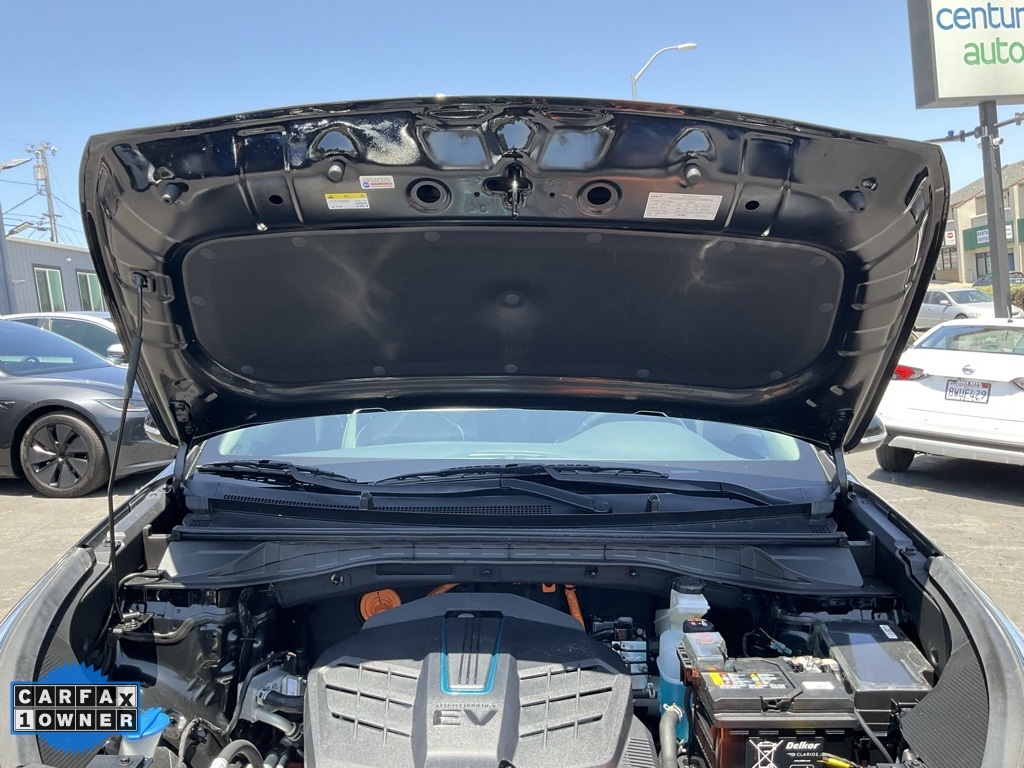Vehicle image 12 of 88