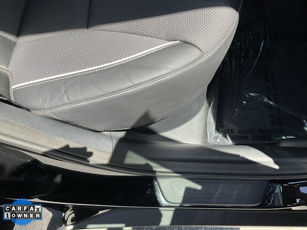 Vehicle image 81 of 88