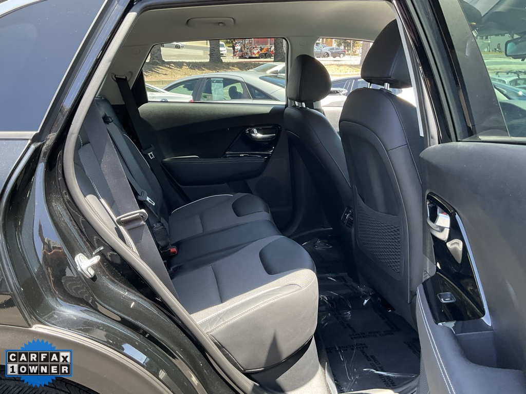 Vehicle image 26 of 88