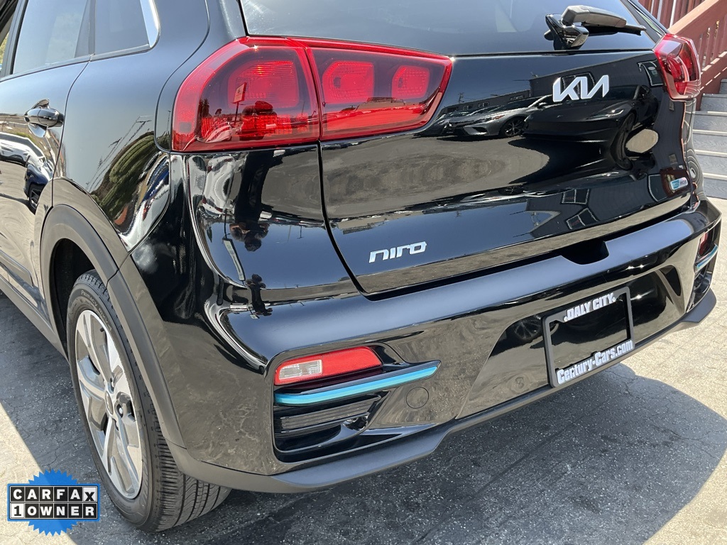 Vehicle image 61 of 88