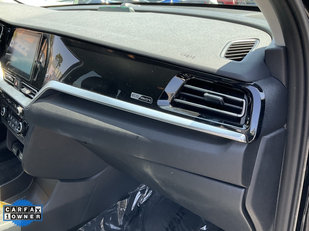 Vehicle image 71 of 88