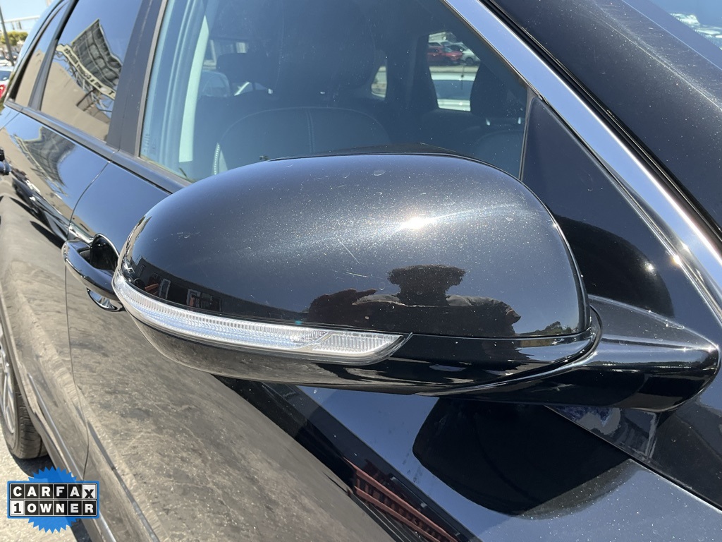 Vehicle image 70 of 88