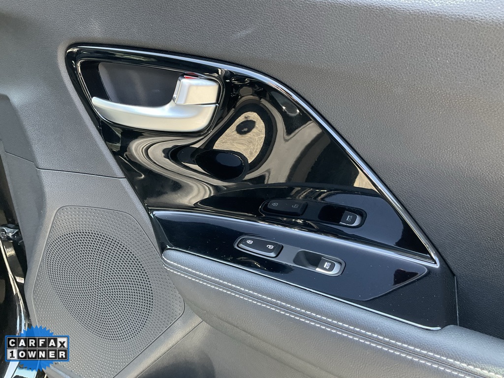 Vehicle image 59 of 88