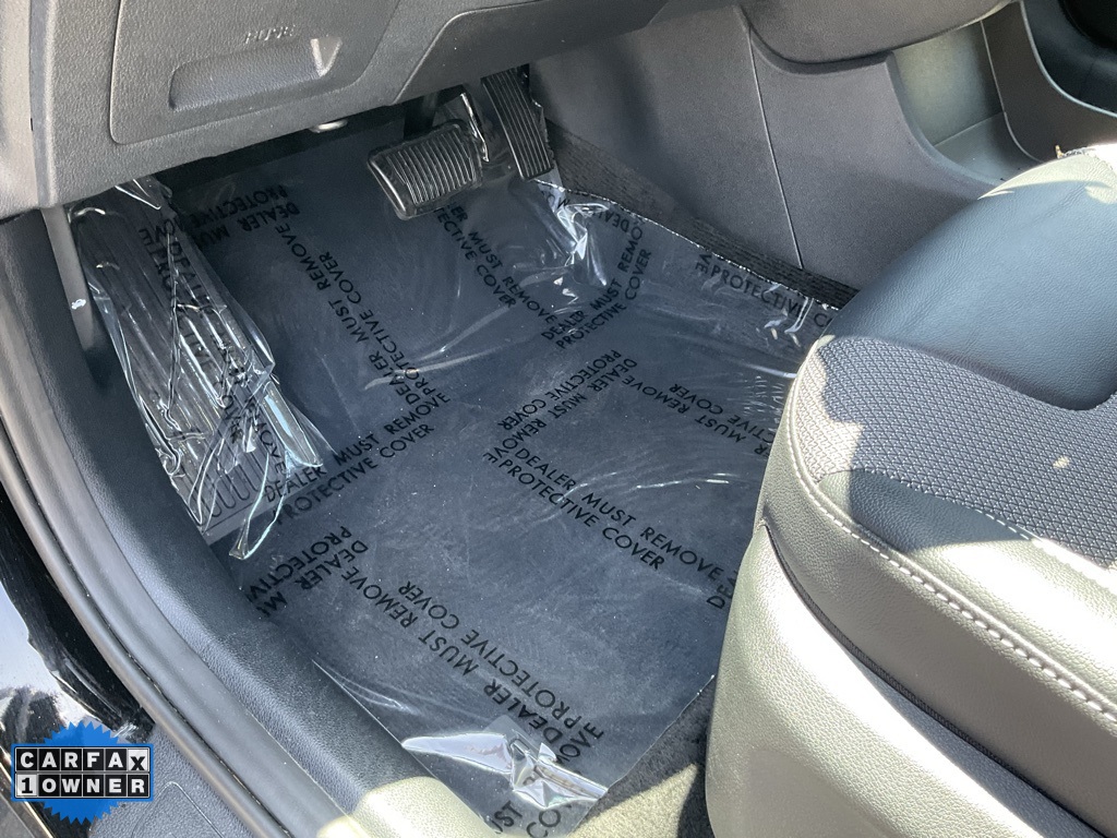 Vehicle image 20 of 88