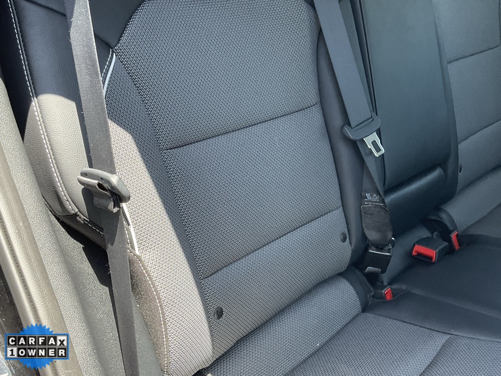 Vehicle image 34 of 88