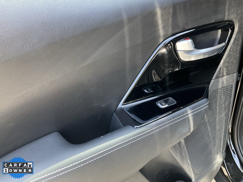 Vehicle image 50 of 88