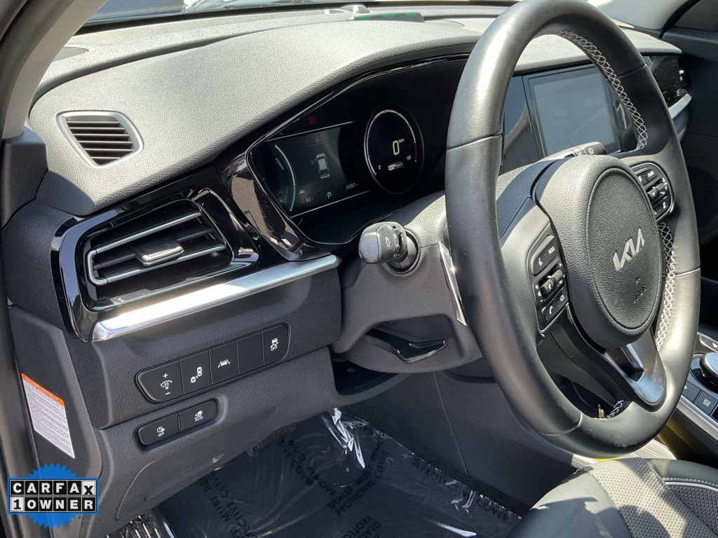 Vehicle image 41 of 88