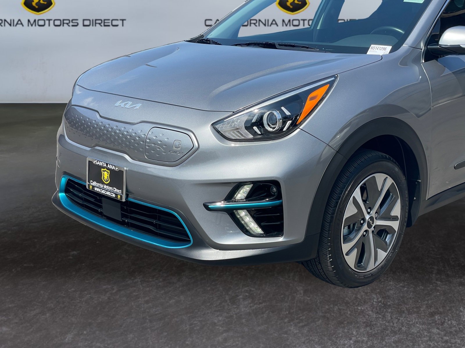 Vehicle image 9 of 30