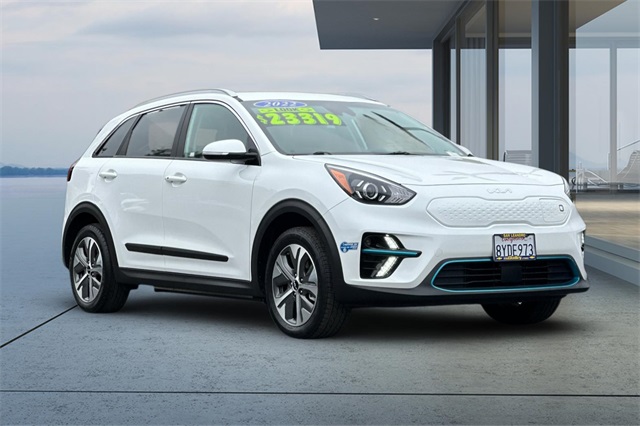 Vehicle image 6 of 48