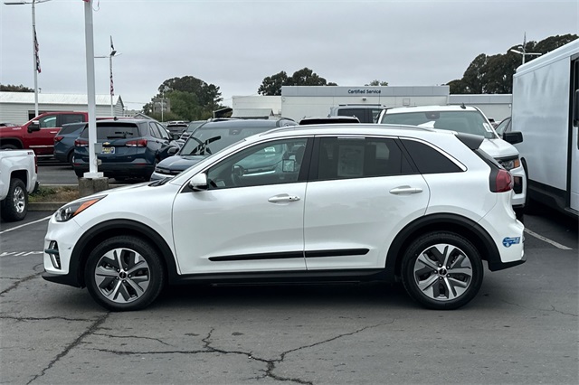 Vehicle image 2 of 48