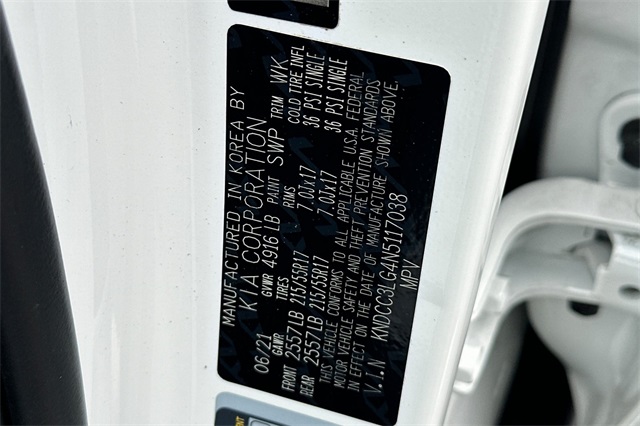 Vehicle image 42 of 48