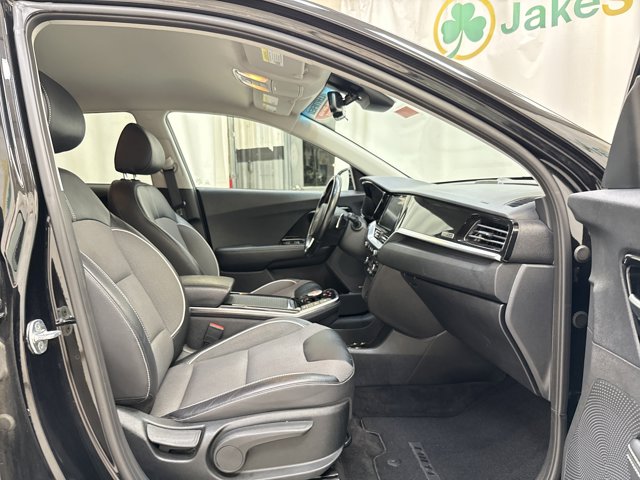 Vehicle image 15 of 29