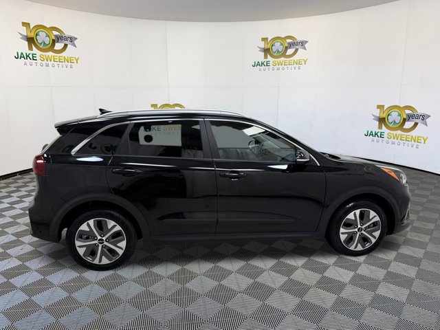 Vehicle image 4 of 29