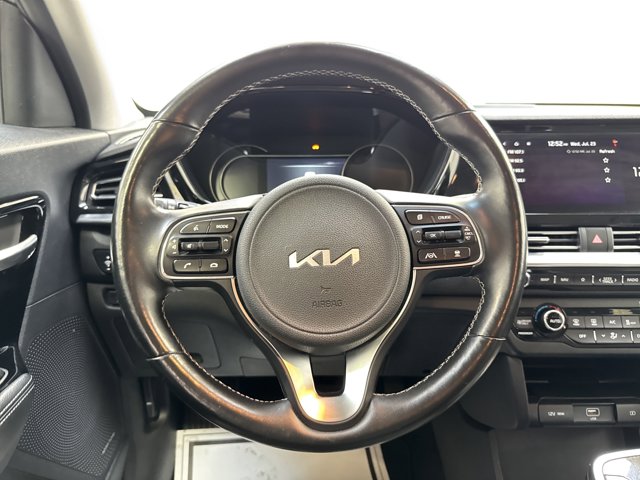 Vehicle image 18 of 29