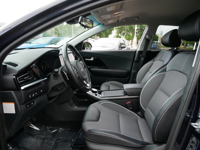 Vehicle image 29 of 36