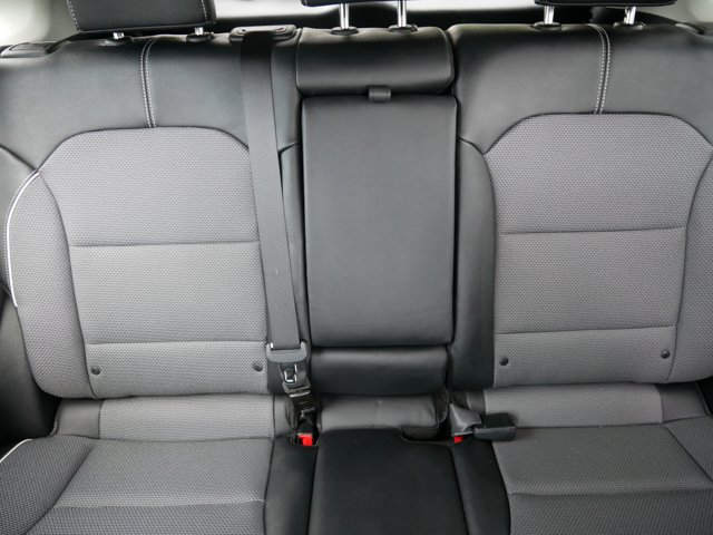 Vehicle image 14 of 36