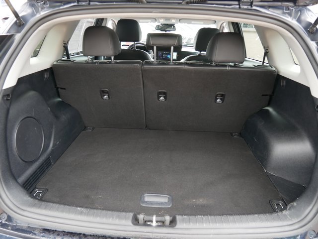 Vehicle image 10 of 36