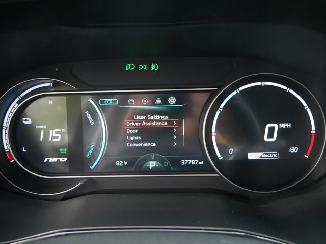 Vehicle image 18 of 36
