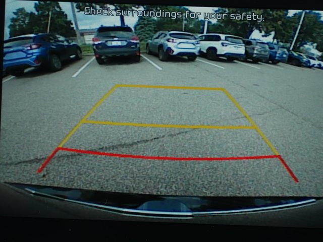 Vehicle image 33 of 36