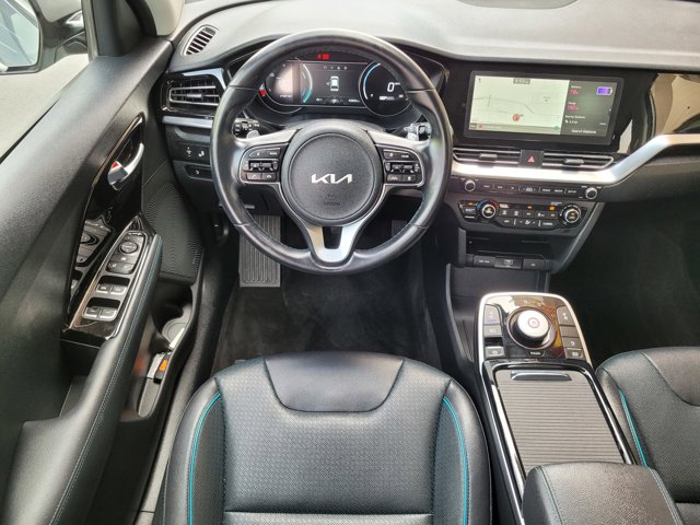 Vehicle image 15 of 27