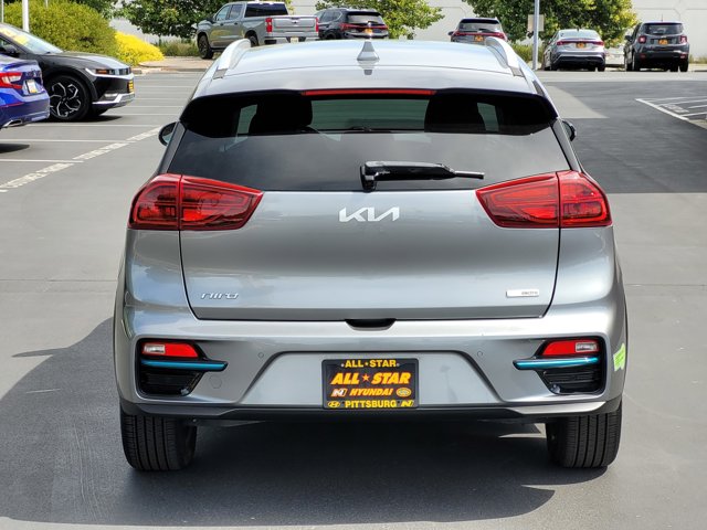 Vehicle image 6 of 27