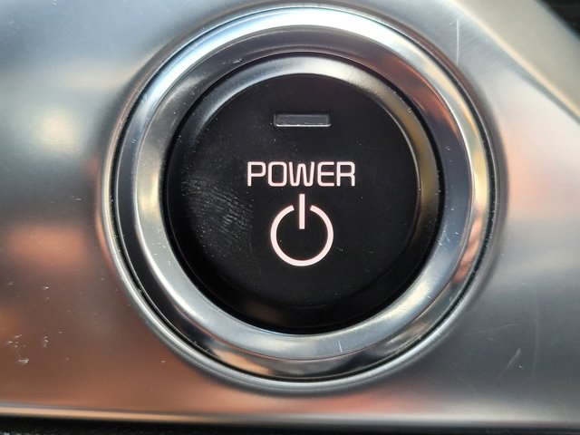 Vehicle image 17 of 27