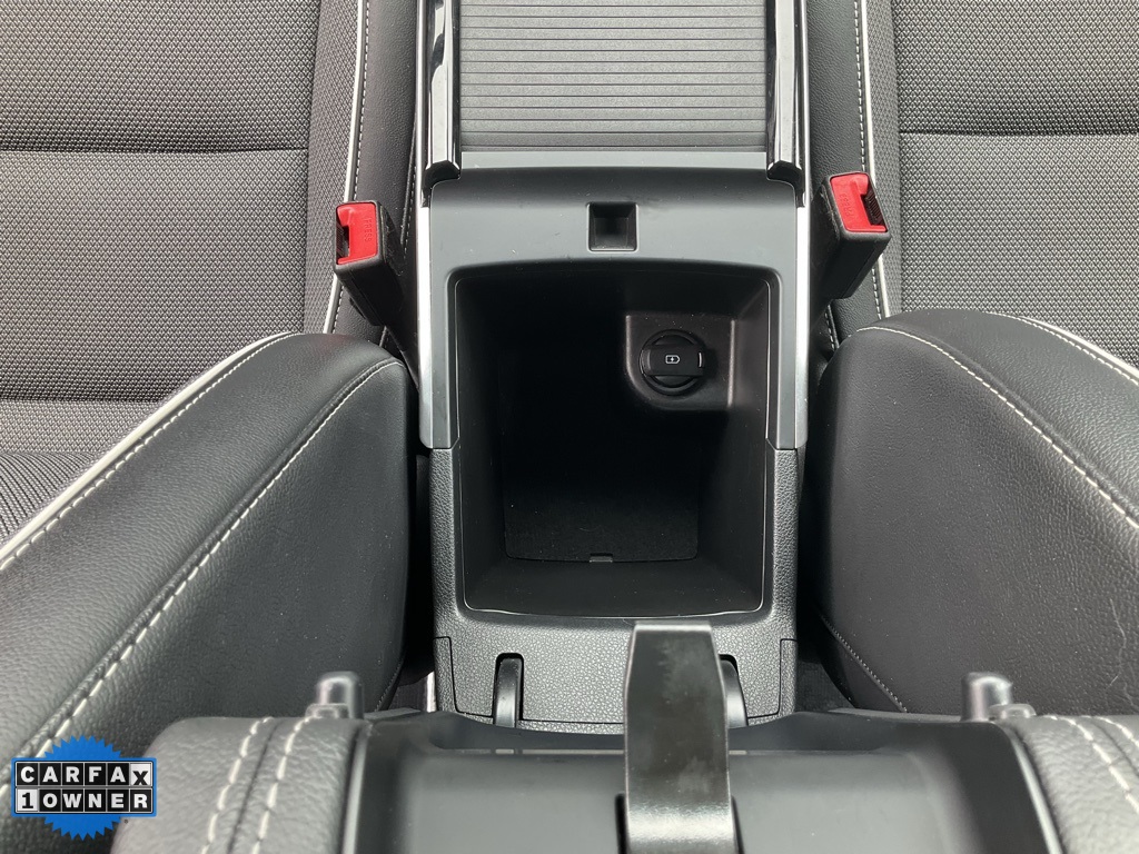 Vehicle image 60 of 89