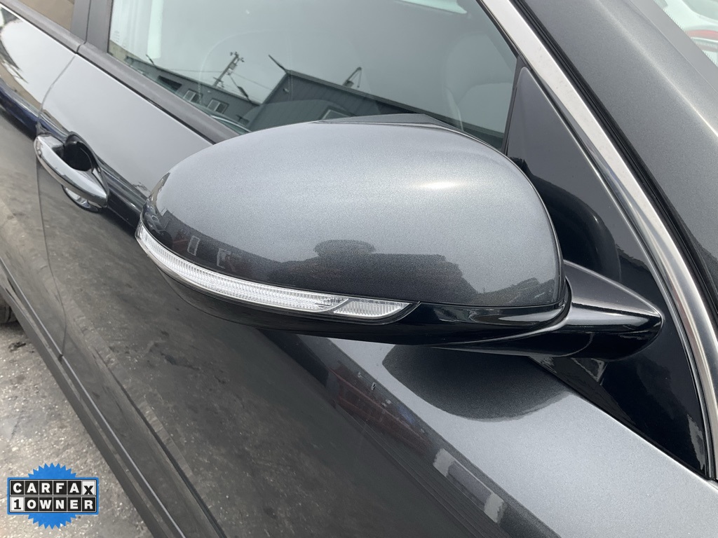 Vehicle image 50 of 89