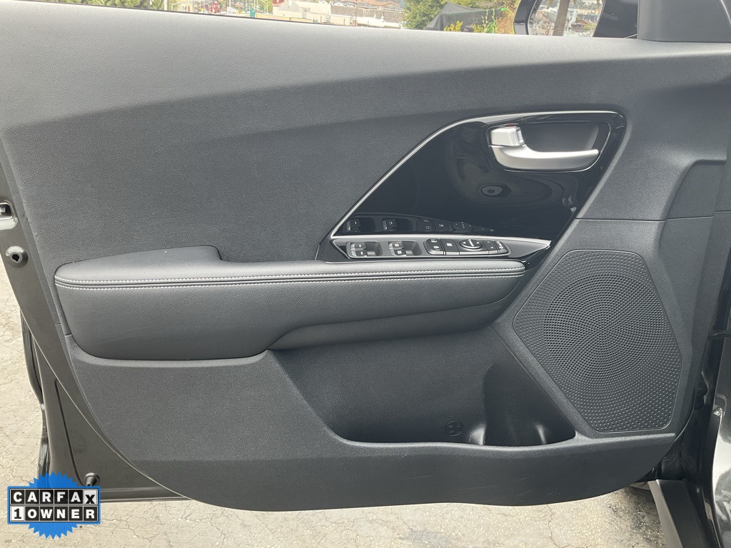 Vehicle image 55 of 89