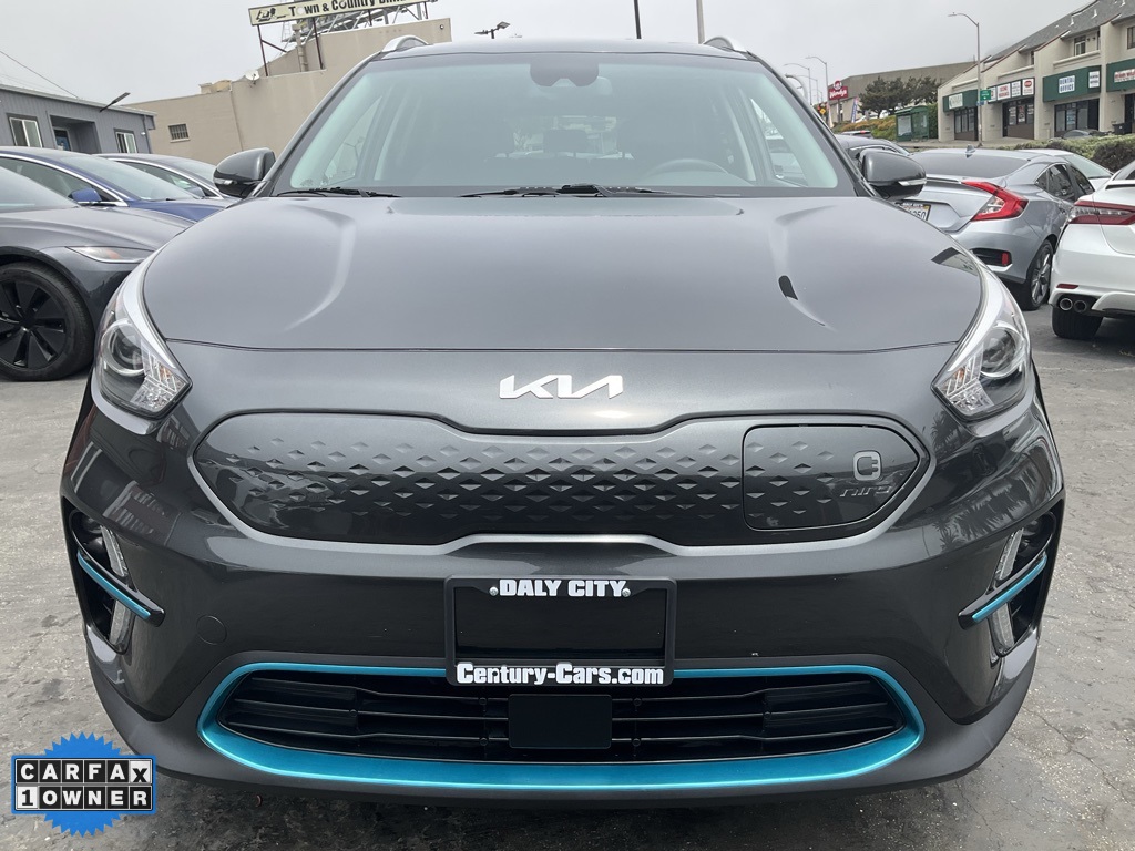 Vehicle image 4 of 89