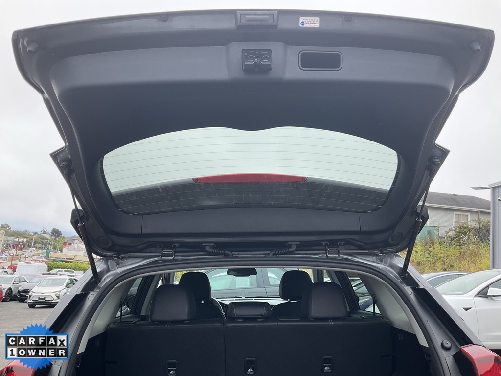 Vehicle image 25 of 89