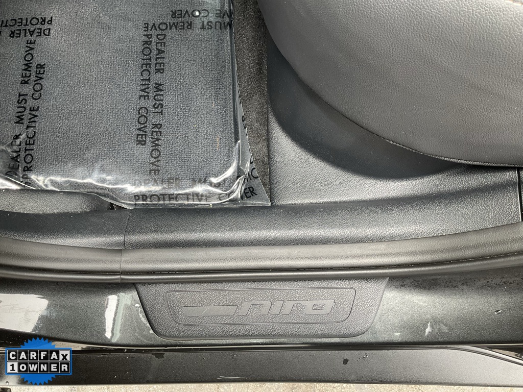 Vehicle image 85 of 89