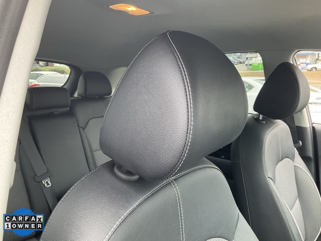 Vehicle image 34 of 89