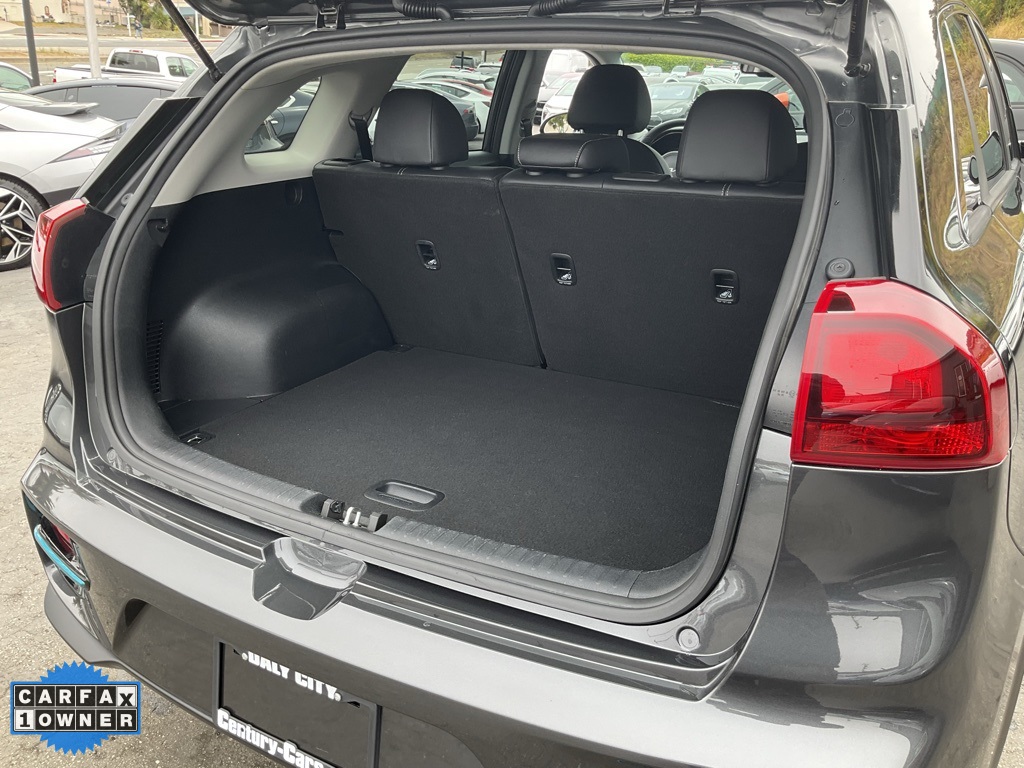 Vehicle image 24 of 89